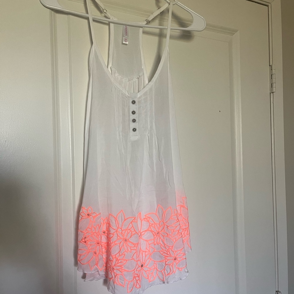 White orange floral flows summer shirt. Size S/P xhilaration